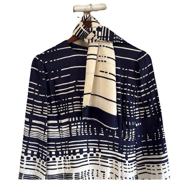 Vintage 80s Elizabeth Arden Navy Blue & White Silk Long Sleeve Midi Dress Sz 12 - Picture 3 of 16
